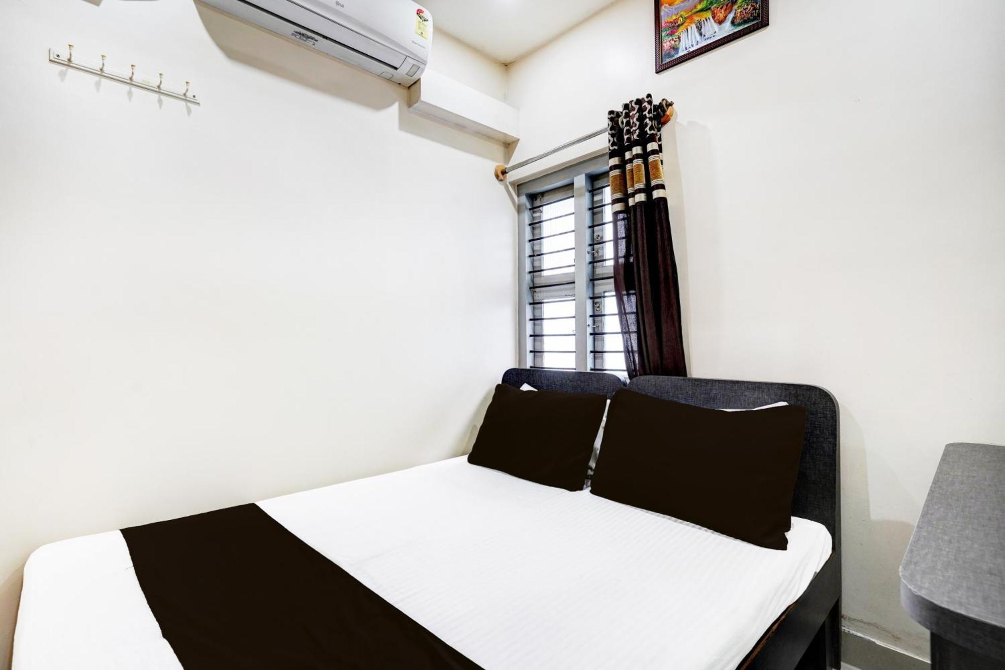 Nagananda Residency Hotel Bangalore Exterior photo