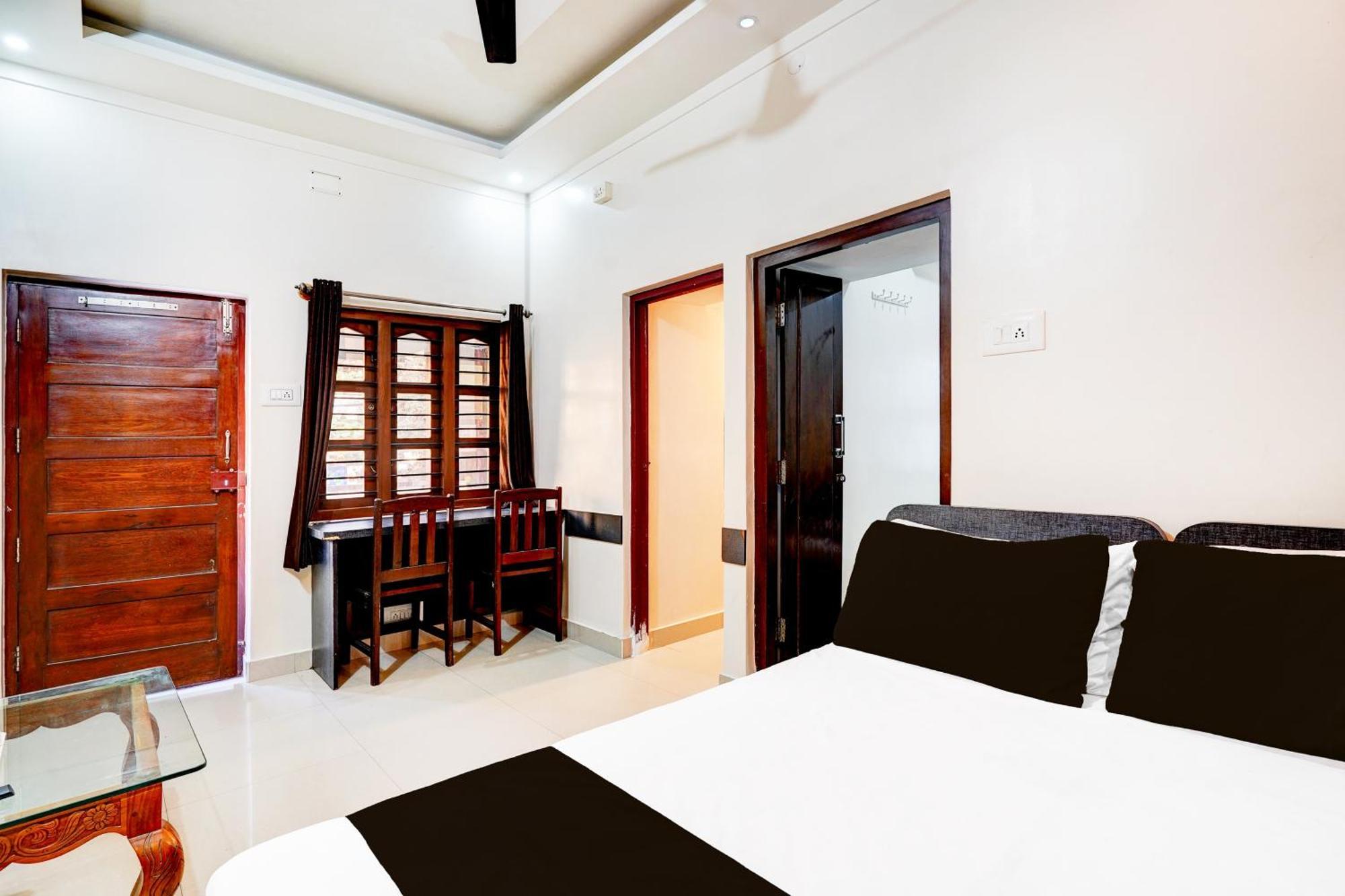 Nagananda Residency Hotel Bangalore Exterior photo